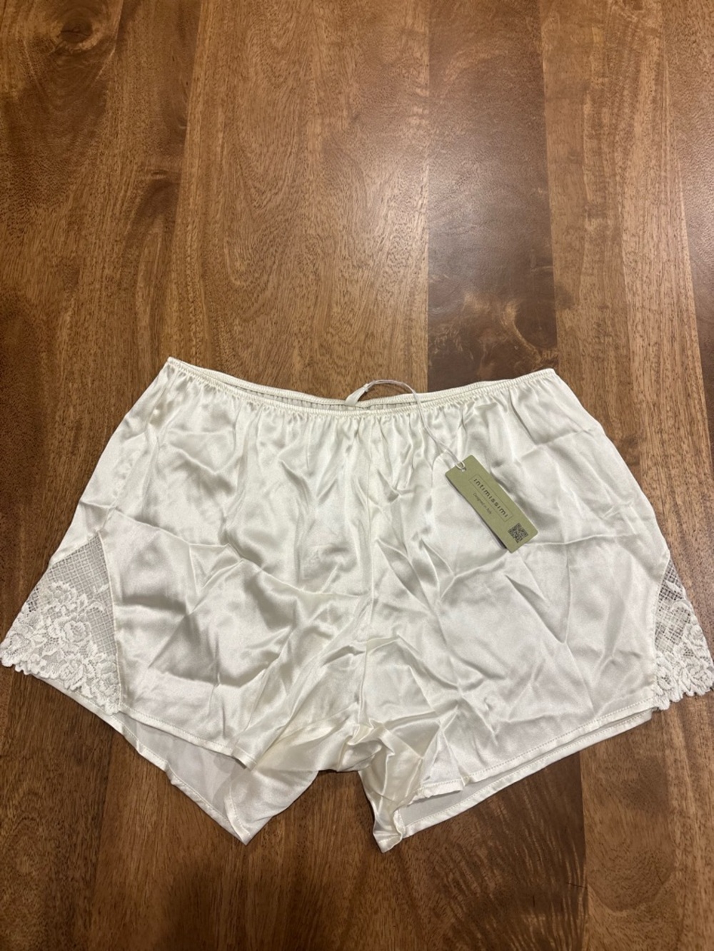 Intimissimi Silky White Lace-Trim Sleep Shorts